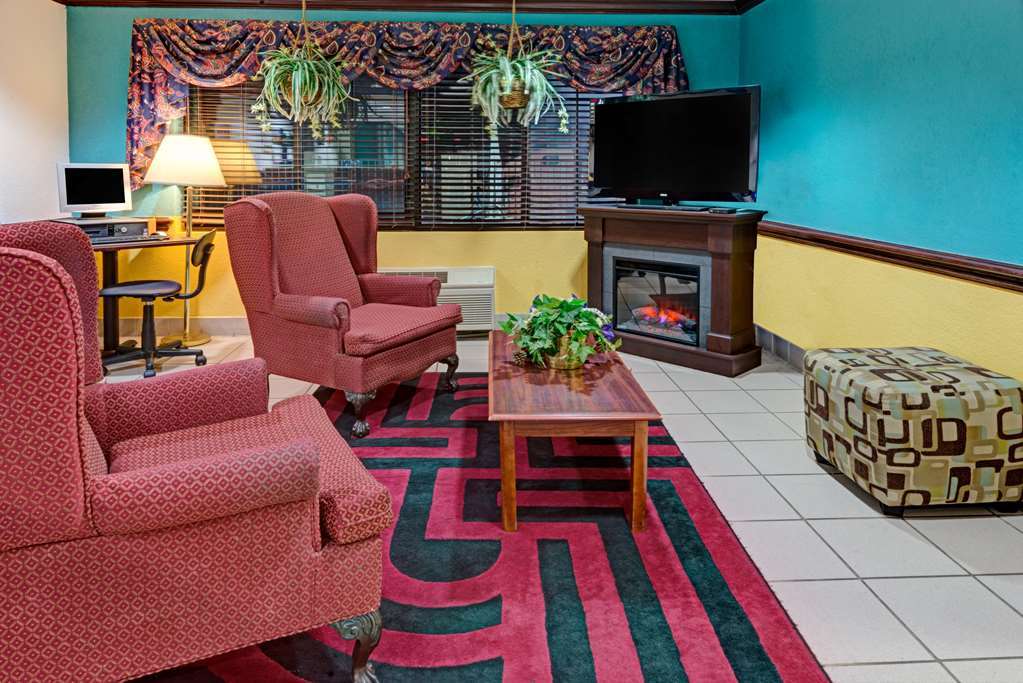 Quality Inn Overland Park Kansas City Interior photo